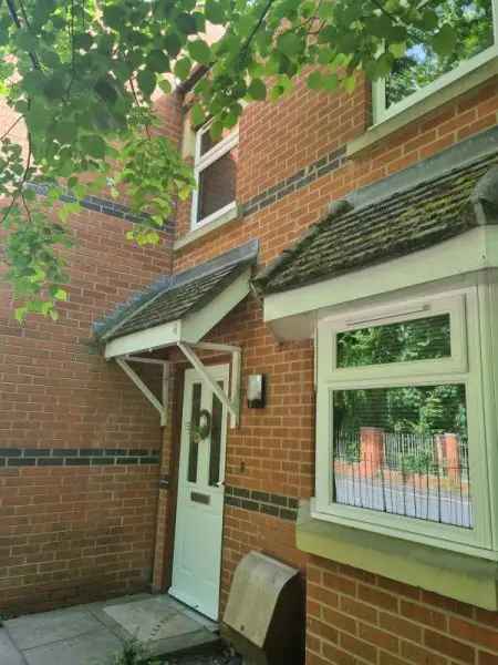 House For Rent in Crewe, England