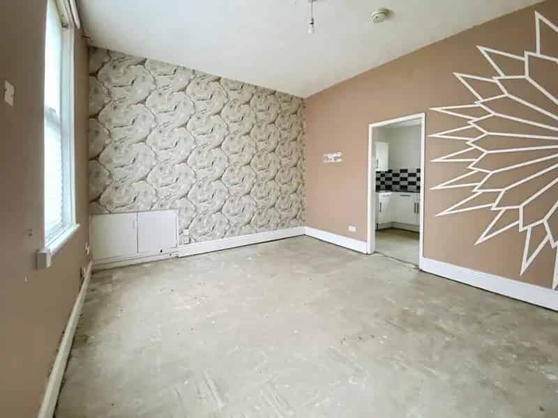 3 Bedroom Mid Terrace House For Sale Liverpool