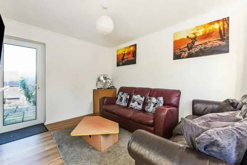 1 Bedroom Flat To Rent Available July 29 2025