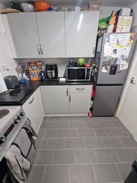 Newly Decorated 2-Bedroom House with Private Garden