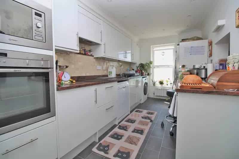 3 Bedroom Seafront Apartment for Sale in Brighton