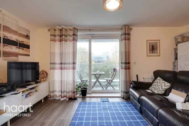 2 Bedroom Apartment for Sale - No Sale No Fee