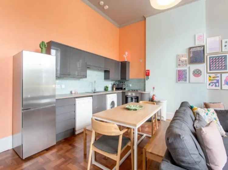 4 bedroom flat to rent