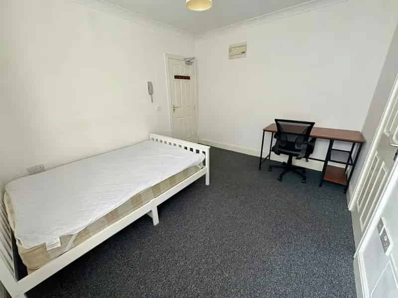 Central Cambridge Double Room Ensuite All Bills Included Near ARU