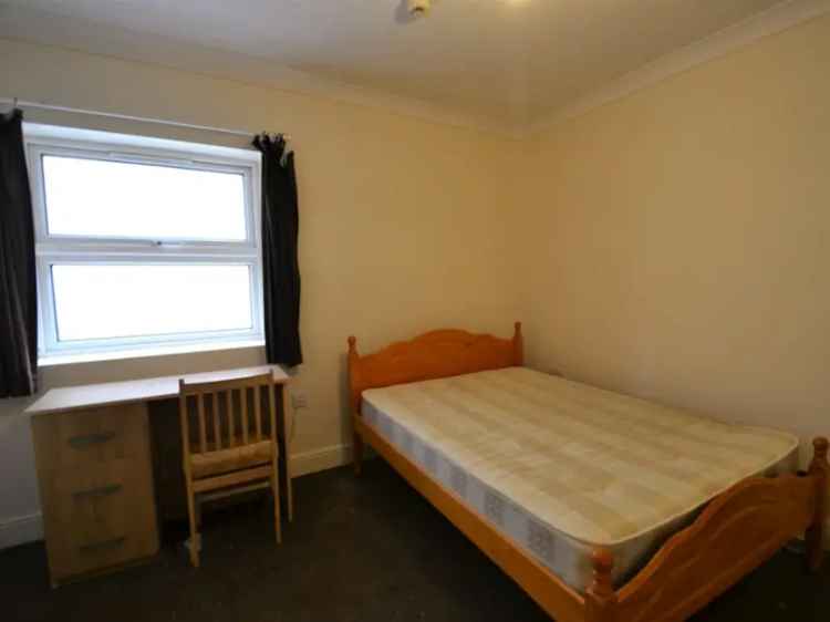 Central Cambridge E-Suite Double Room - All Bills Included