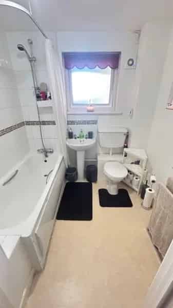 2 Bed Ground Floor Flat Near Pontefract