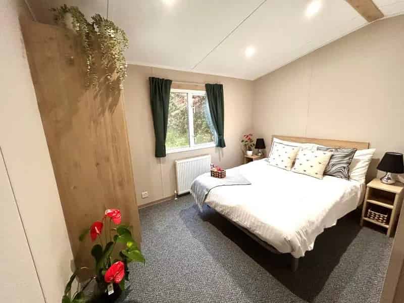 2 Bedroom Park Home for Sale
