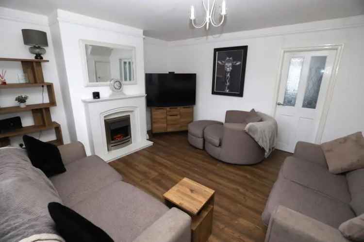 3 Bedroom Semi Detached House for Sale Ainsworth