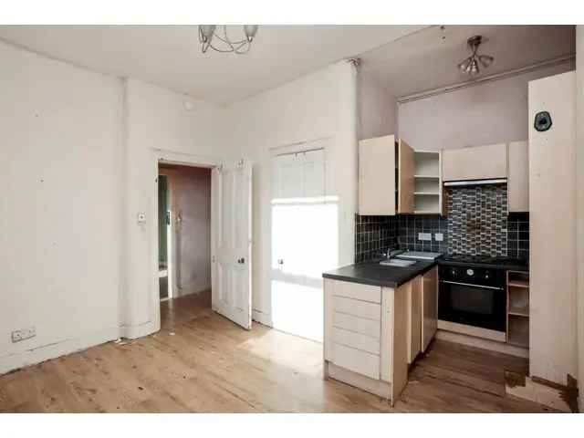 1 Bedroom Flat for Sale in Portobello