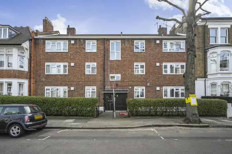 Spacious Two-Bedroom Apartment Over 680 sq ft