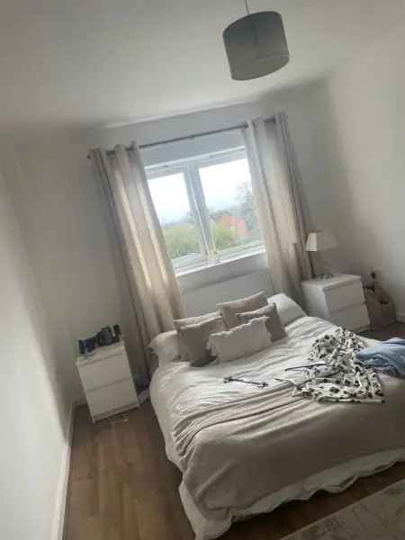 Flat For Rent in Dartford, England