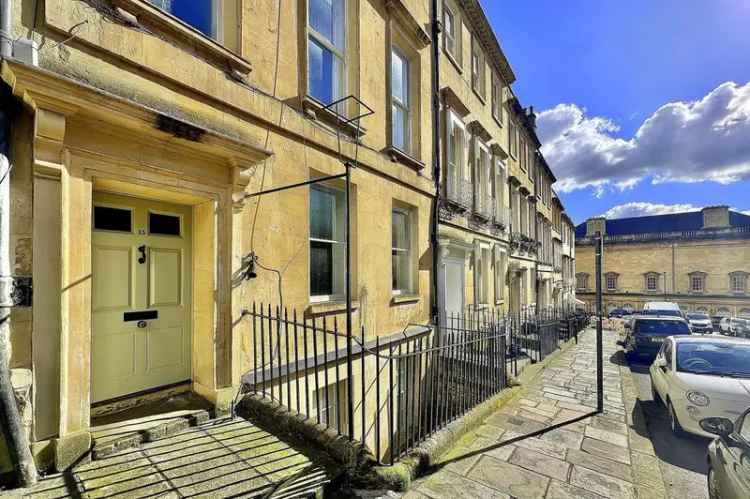 2 Bedroom Flat for Sale in Bath