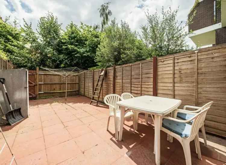 Three Bedroom Flat with Private Garden - New Lease Available