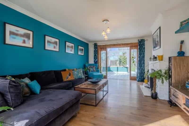 3 Bedroom Detached Equestrian House 5.5 Acres