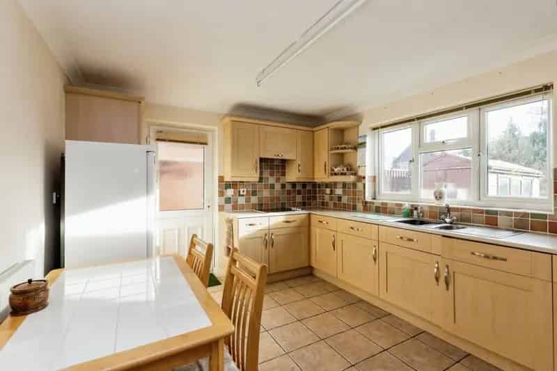 Three Bedroom Detached Bungalow March Town Centre