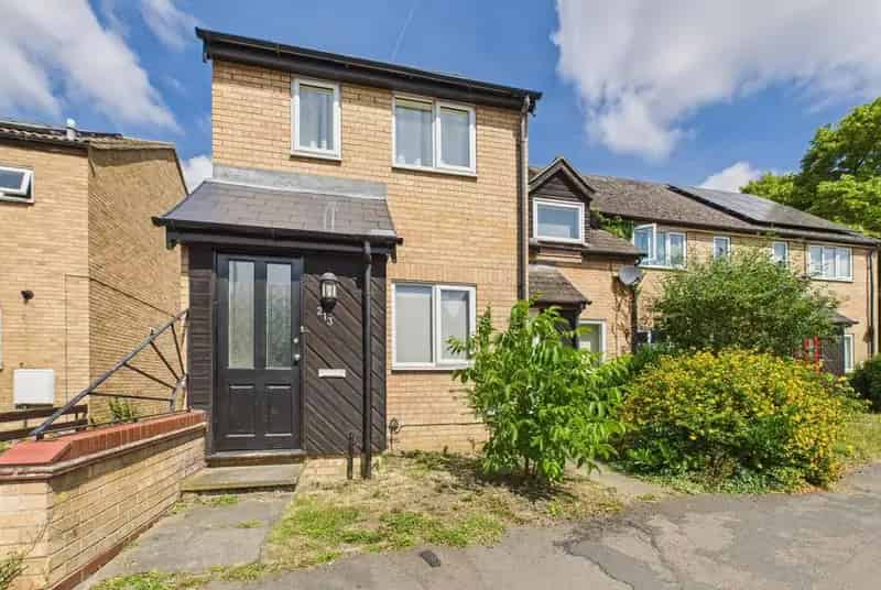 2 Bedroom End of Terrace House for Sale
