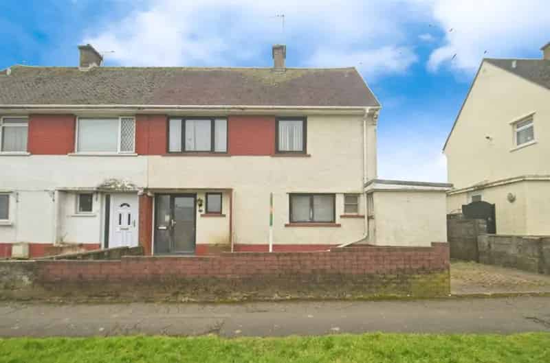 3 Bedroom Semi Detached House North Cornelly