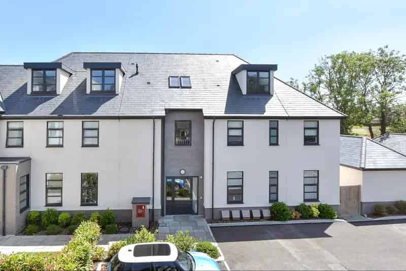 2 Bed Apartment for Sale The Fairways Golf Course