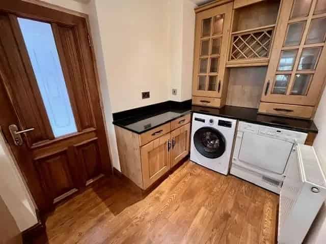 Extended Detached Family Home with Solar Panels and EV Chargers