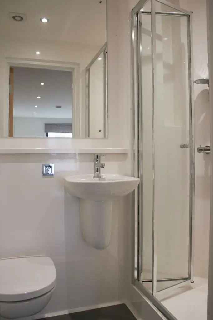 Studio Flat in Paintworks Bristol Ideal for Students