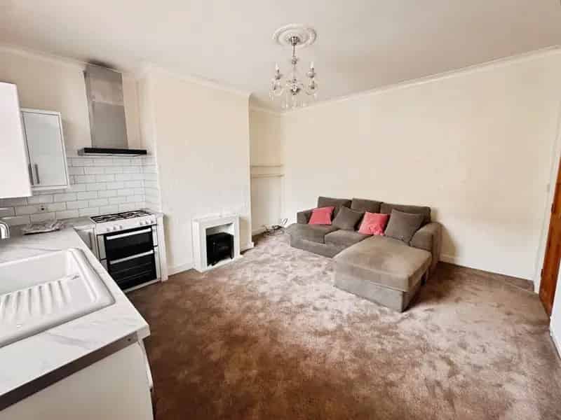 1 Bedroom Mid Terrace House to Rent Cleckheaton West Yorkshire