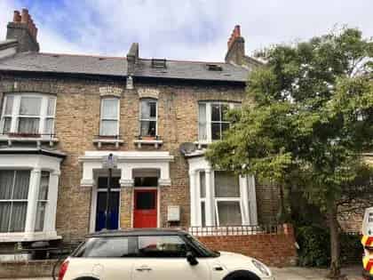3 Double Bedroom Flat 119m2 London