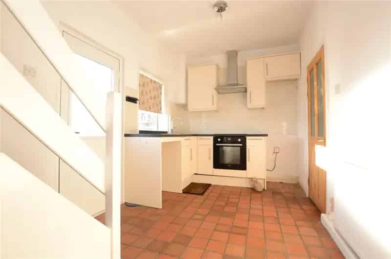 Two Bedroom End Terrace House Rothwell Off Street Parking No Chain