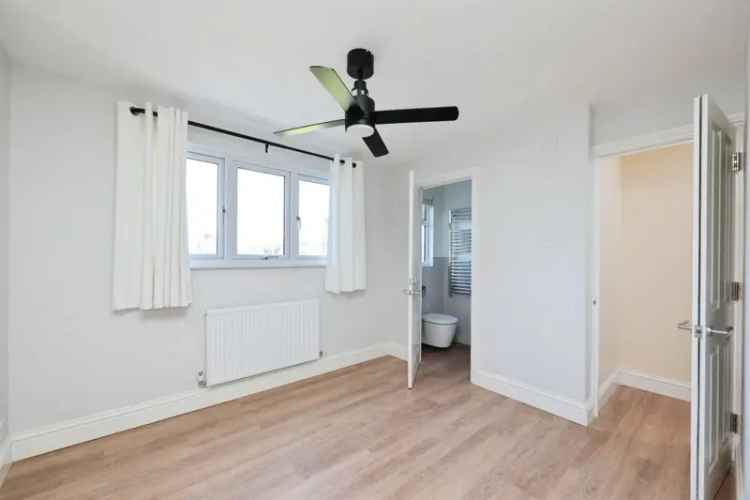 3 Double Bedroom House Chesham Family Home Outbuilding