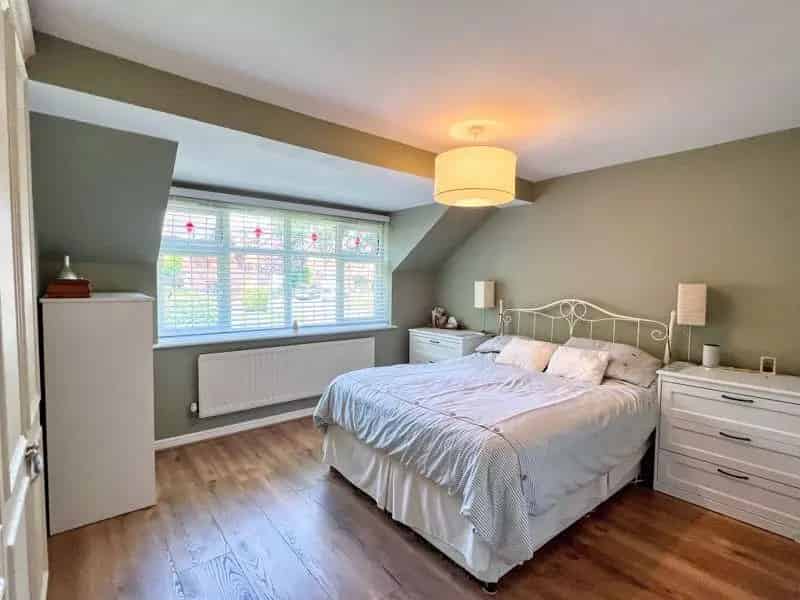 4 Bed Detached House For Sale Double Garage Studio