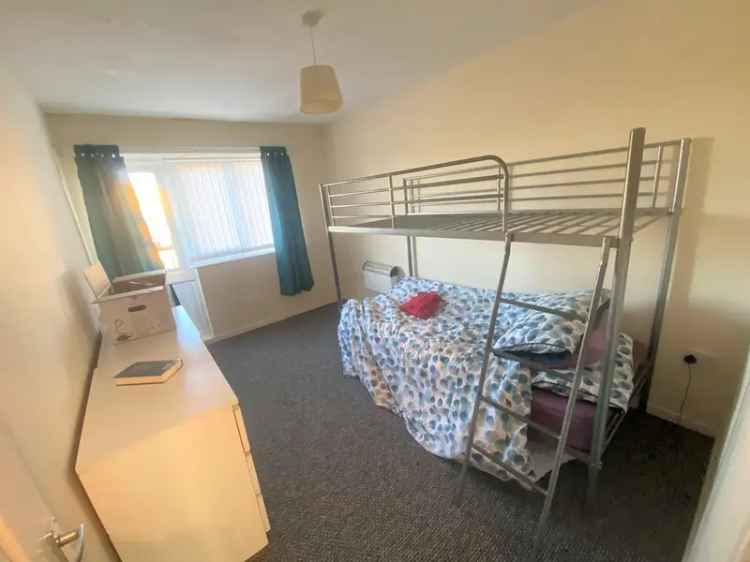 Apartment For Sale in Liverpool, England