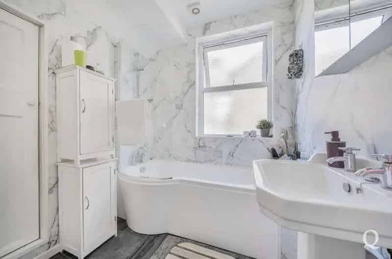 3 Bed Detached House for Sale Near Sittingbourne Town Centre