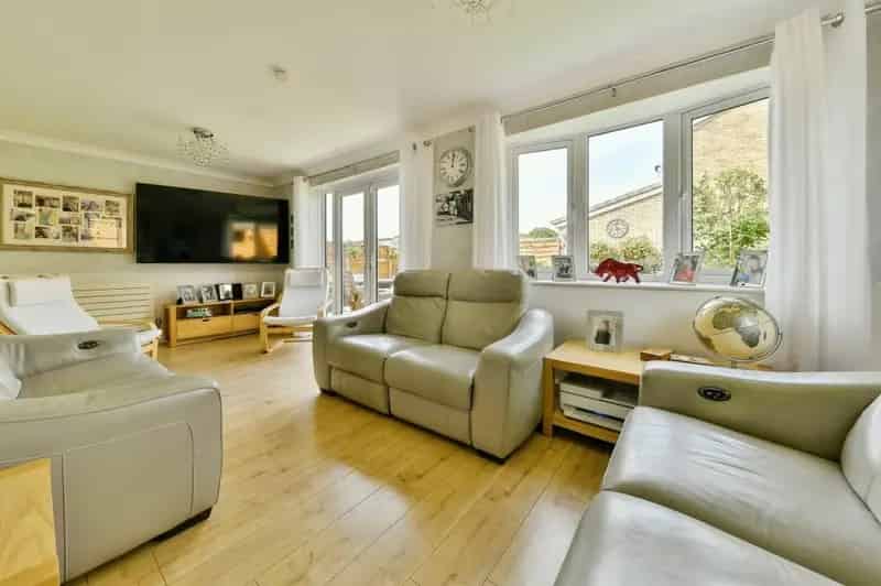 House For Sale , York Road, Stevenage, England