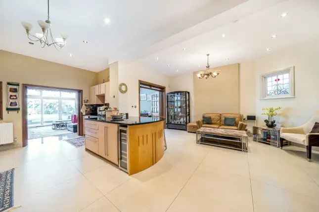 Detached Family Home For Sale in Ealing