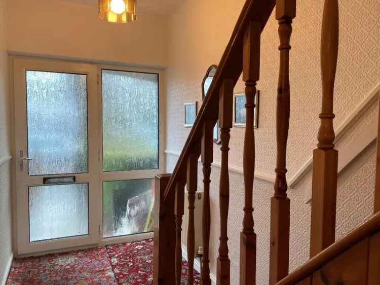 3 Bedroom Semi Detached House For Sale Hull