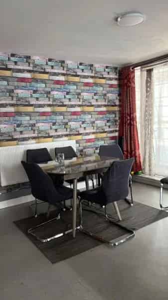 4 Bedroom Open Plan Flat Canary Wharf 2 Balconies