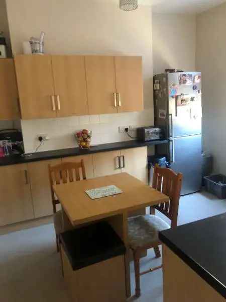 Flat For Rent in London, England