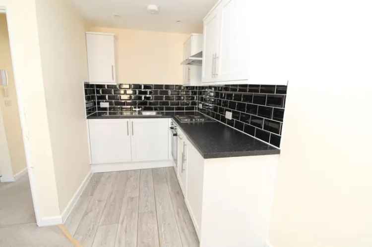 1 Bedroom Apartment Town Centre March 2025