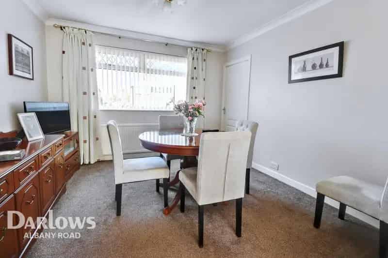 4 Bedroom Detached House for Sale Near Roath Lake