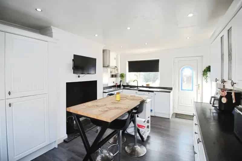 3 Bedroom Mid Terrace House for Sale Morley West Yorkshire