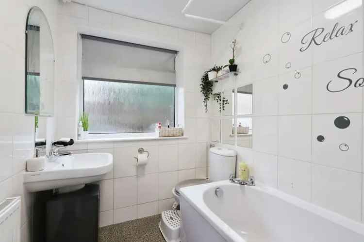 3 Bedroom Semi Detached House for Sale Rotherham S61