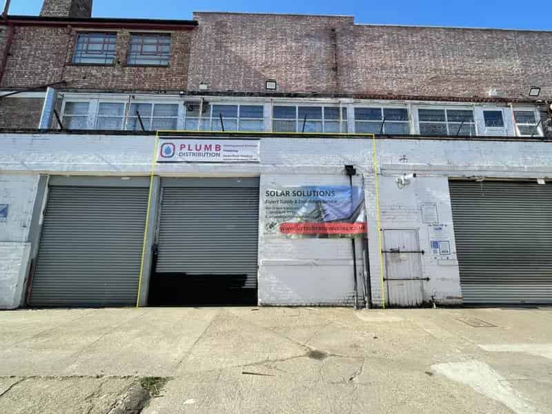 Ground Floor Storage Unit with Office and Parking