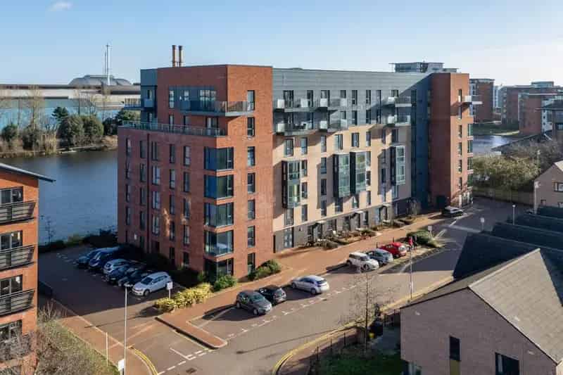 2 Bedroom Waterfront Apartment for Sale in Cardiff Bay