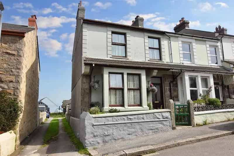 3 Bedroom End of Terrace House for Sale Redruth