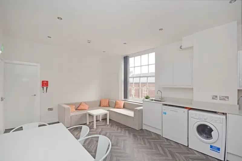 4 Bedroom En-Suite Apartment Sheffield City Centre