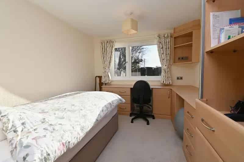 2 Bed Detached Bungalow For Sale