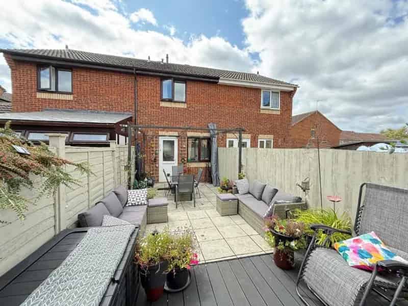 2 Bed Mid Terraced House For Sale Stonehouse