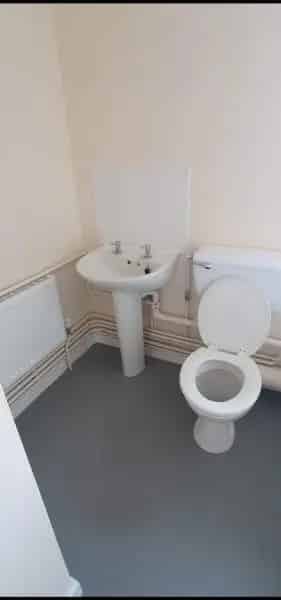 Refurbished Home Near Town and Countryside