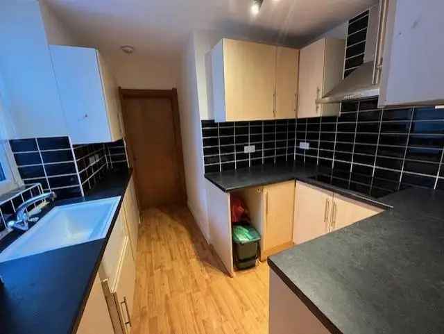 2 bedroom flat to rent