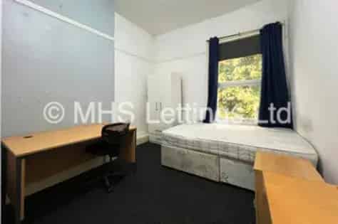 6 Bedroom House in Leeds 31m²