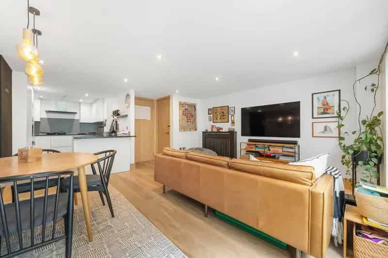 3 Bedroom  House to Rent